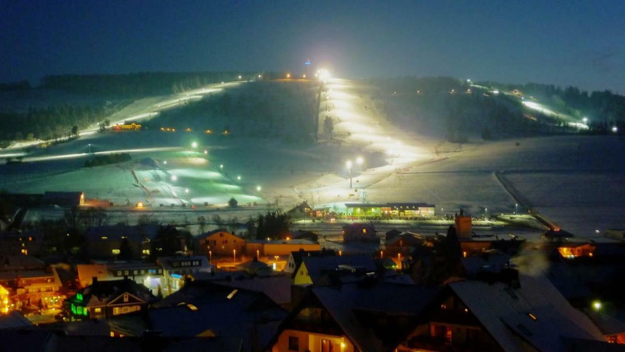 Fewo E Am Kurpark Willingen  Buitenkant foto